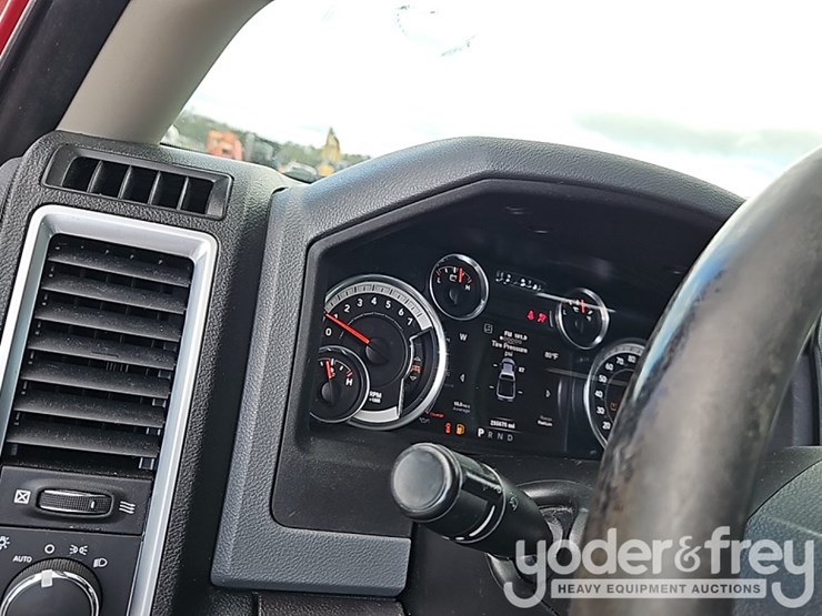 2014-dodge-ram-1500-image-31