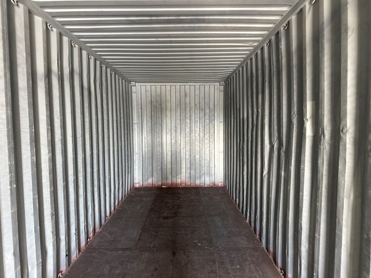 #5013-•-40’-shipping-container-image-9