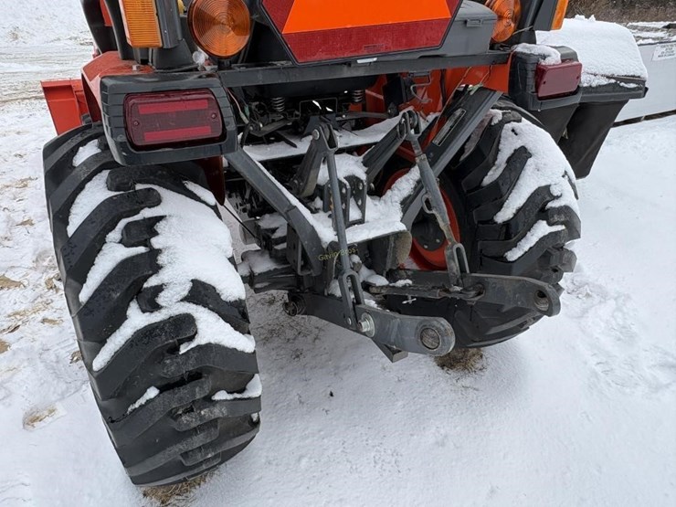 kubota-b3350-image-11