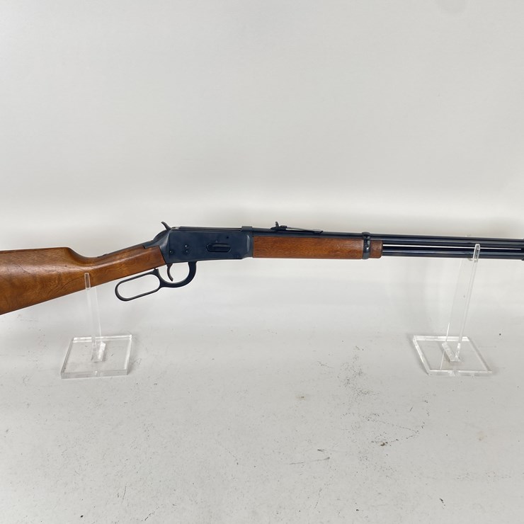 #10 • #1460 • Winchester Model 94 Saddle Ring Carbine .44-40