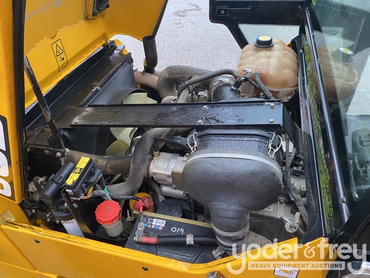 2016-jcb-926-image-17