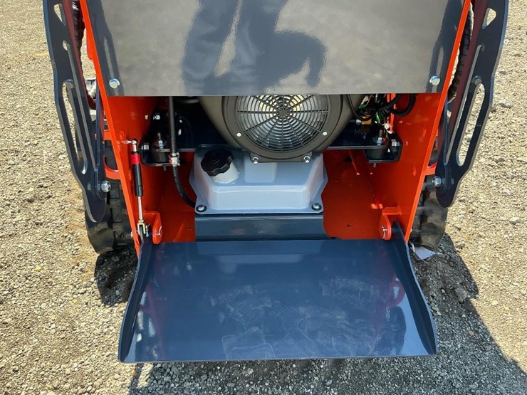 #1000-•-tpm,-t460-mini-skid-steer-loader-image-19