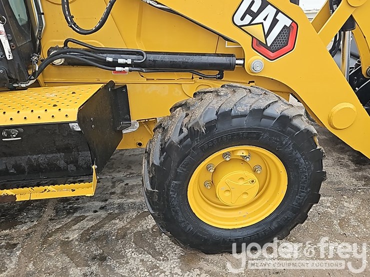 2023-caterpillar-420-xe-image-9