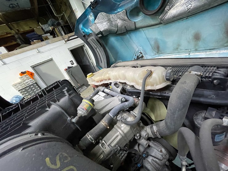 #6223-•-2022-freightliner-cascadia-semi-truck-(title-in-delay)-image-96