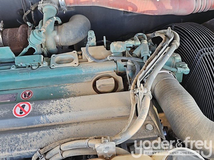 2016-volvo-ew180e-image-32