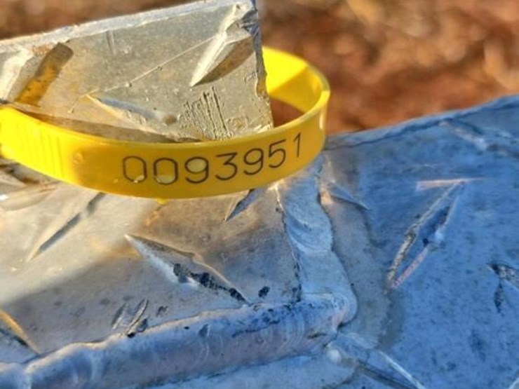 exterior-fuel-tank-for-truck-image-4