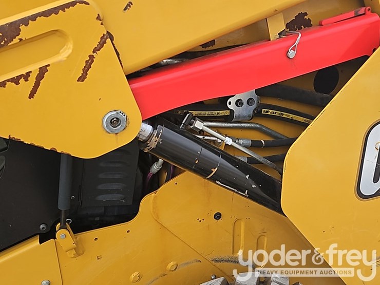 2021-caterpillar-272d3-xe-image-14