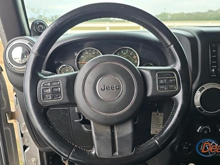 2011-jeep-wrangler-image-20