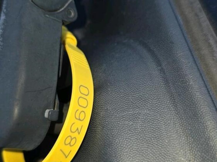 2014-ford-f150-image-13