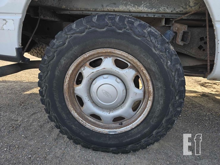 2010-ford-f150-image-17