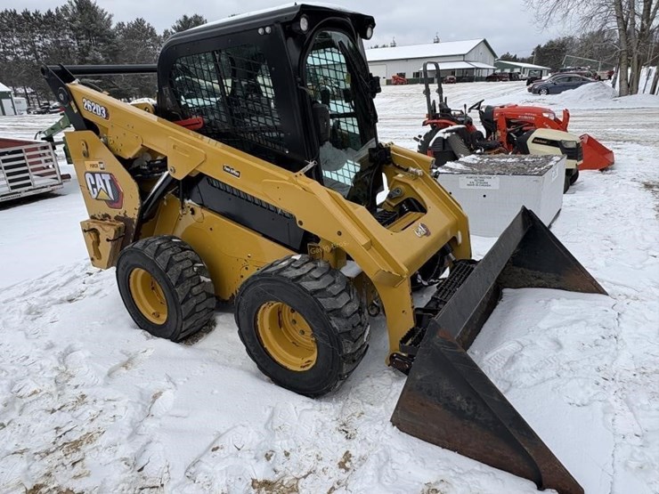 2023-caterpillar-262d3-image-1