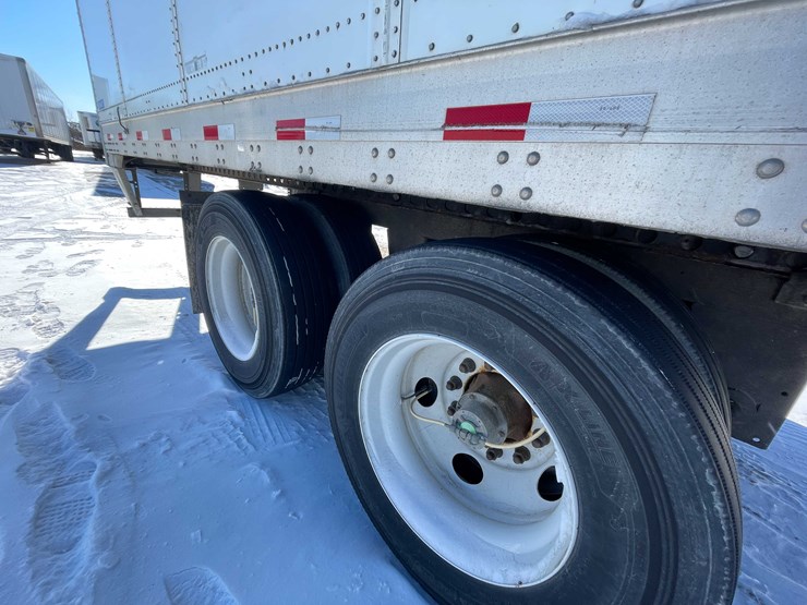 2023-stoughton-trailer-image-23