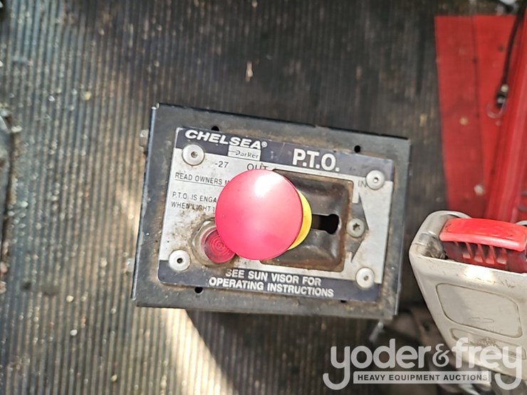 2009-kenworth-t800-image-41