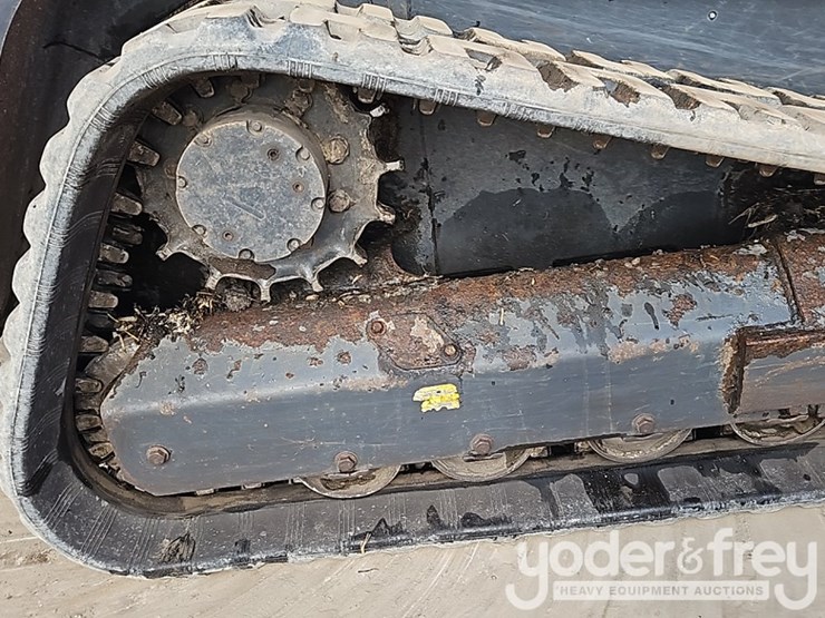 2018-kubota-svl75-image-9