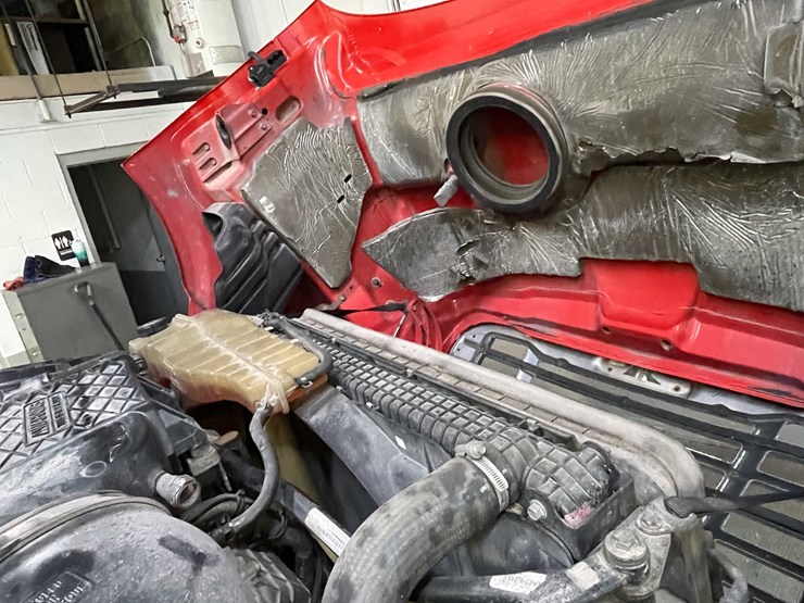 #6227-•-2018-freightliner-cascadia-day-cab-semi-truck-(title-in-delay)-image-111