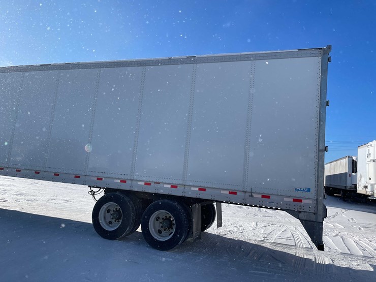 2023-stoughton-trailer-image-7