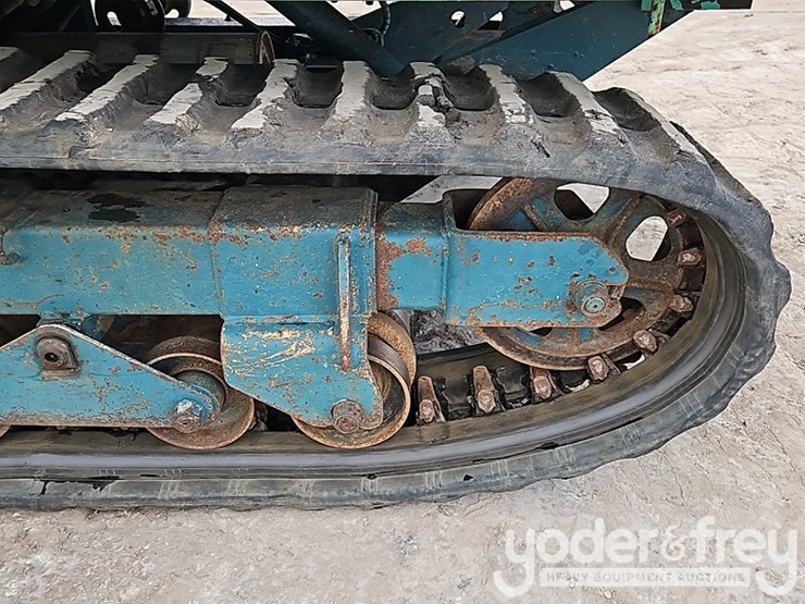 2005-yanmar-c30r-2-image-16