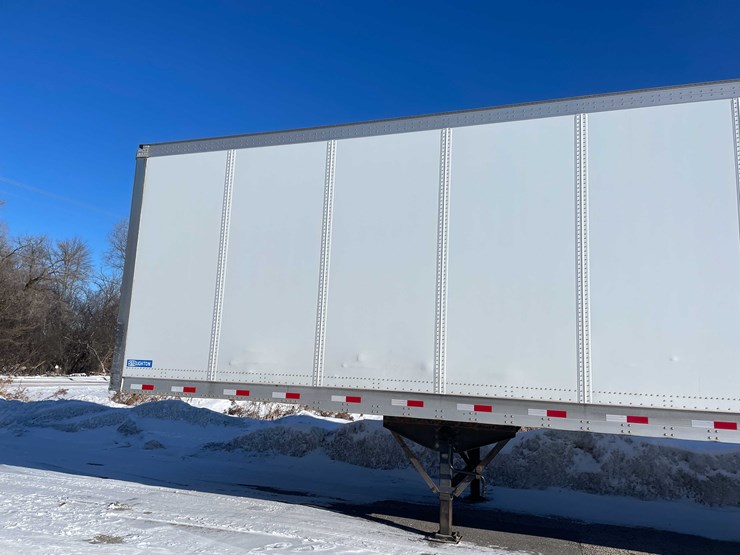 2023-stoughton-trailer-image-12