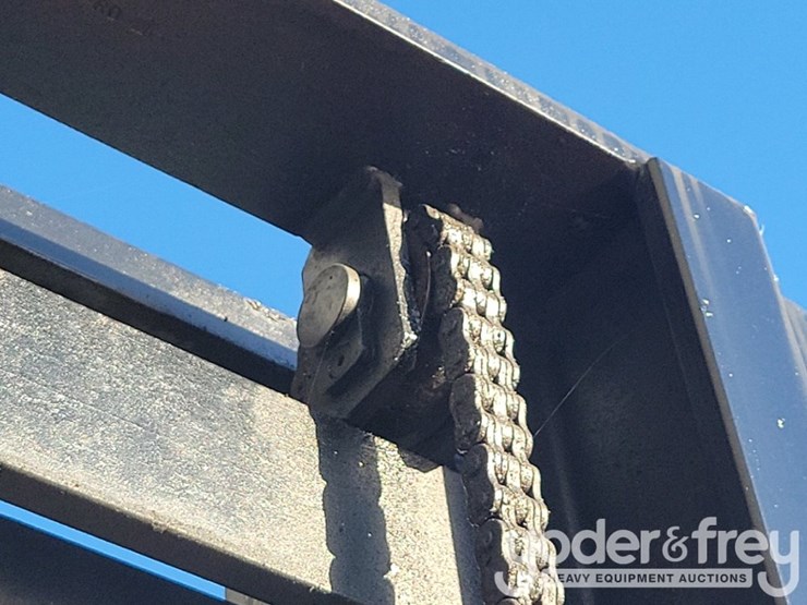 2015-jcb-926-image-27