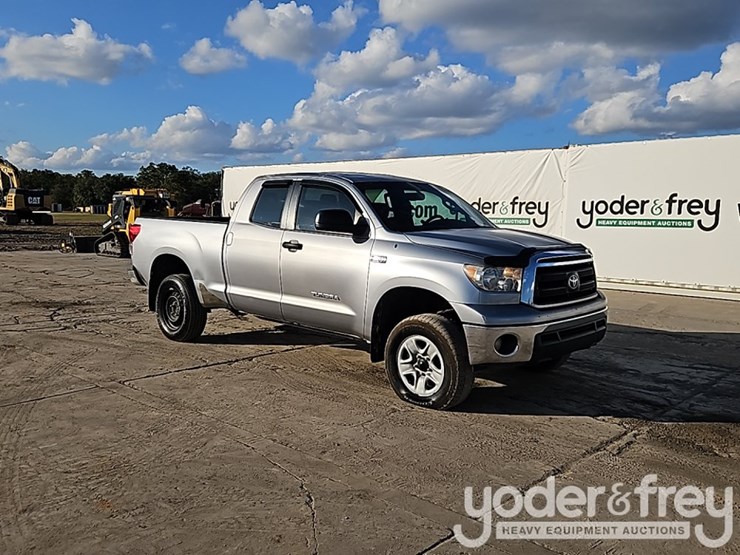 2013-toyota-tundra-image-7