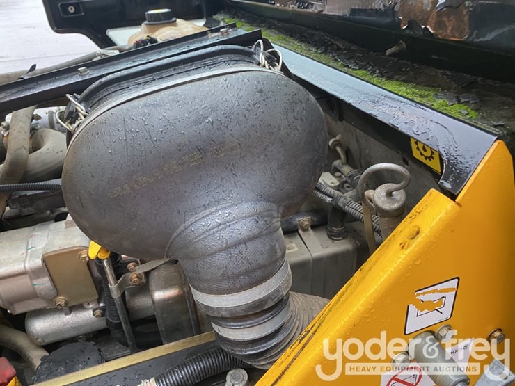 2016-jcb-926-image-20