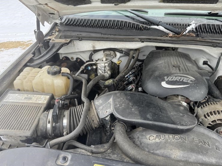 2002-chevrolet-silverado-2500-image-21