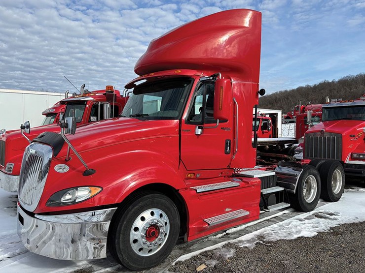 2009-international-prostar122-eagle-image-1