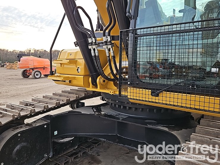 2023-caterpillar-336-image-22