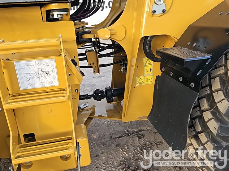 caterpillar-910-image-9