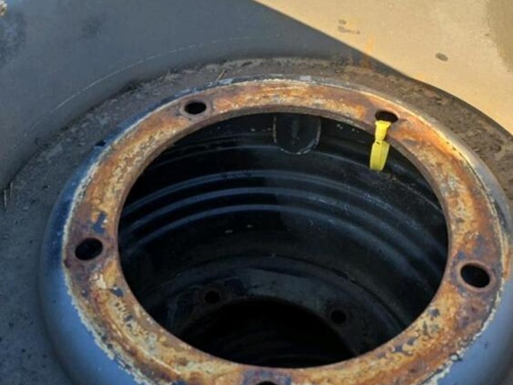 (4)-15.5/80/24-tractor-tires-w/-rims-image-2