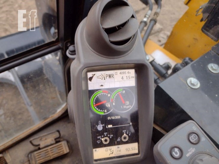 2021-deere-85g-image-7