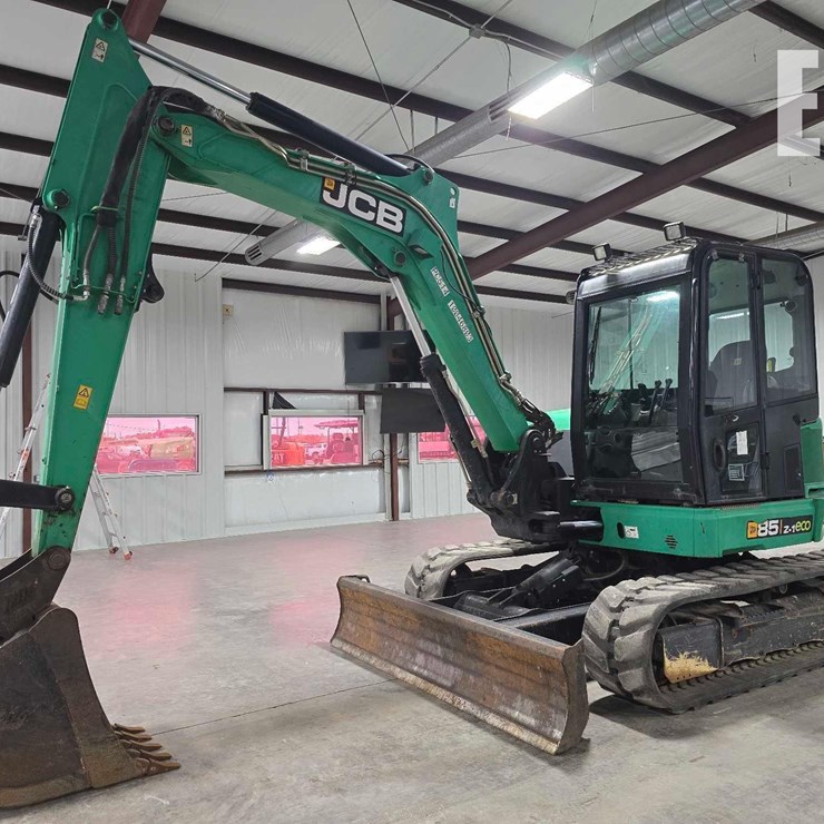 2018 JCB 85Z-1