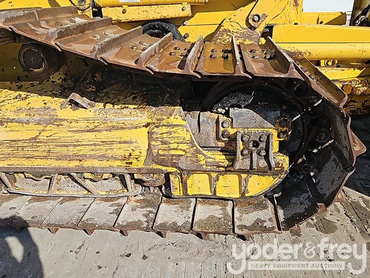 2021-komatsu-d51px-24-image-12