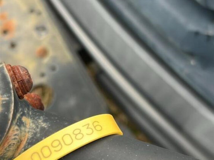 2011-ford-f150-image-24