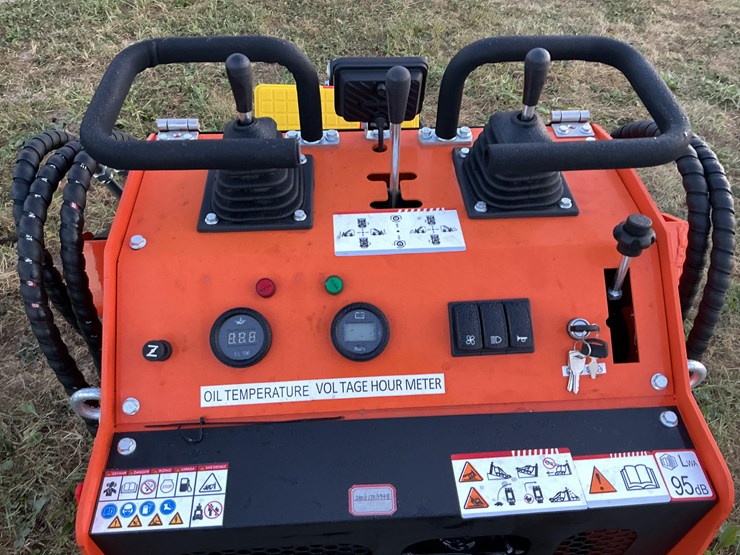 #1013-•-unused,-future,-skid-steer-loader,-ft36c-image-15