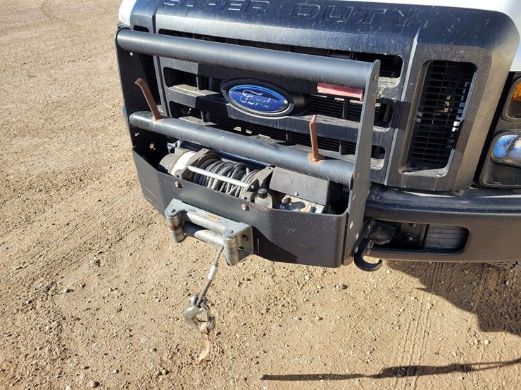 2010-ford-f350-image-2