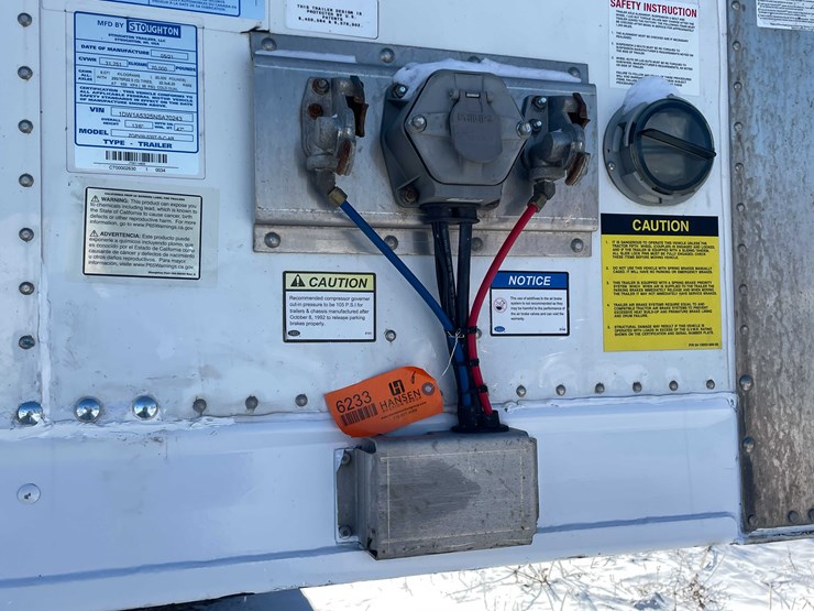 2022-stoughton-trailer-image-11