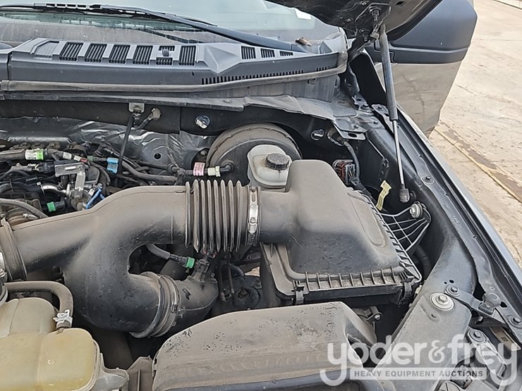 2020-ford-f150-image-21