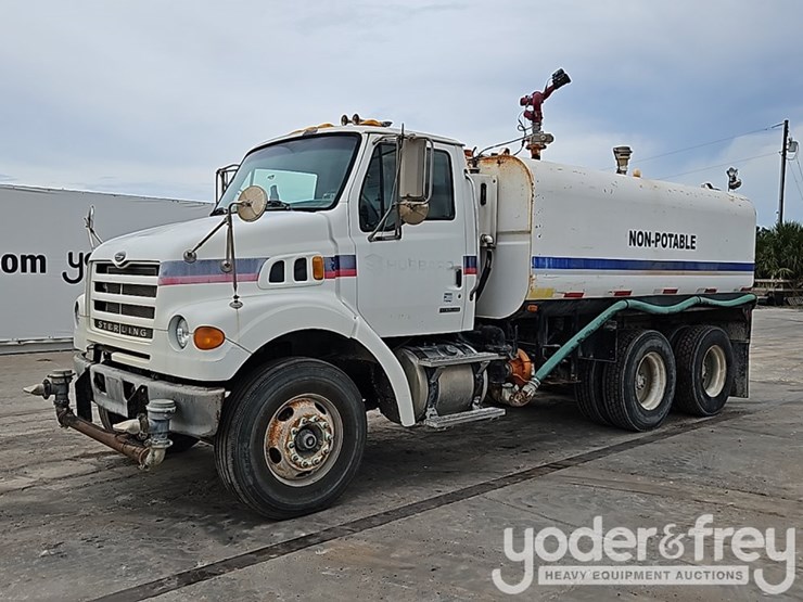 2007-sterling-lt7500-image-1