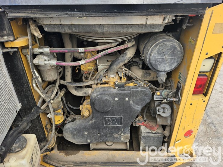 2021-caterpillar-272d3-xe-image-16