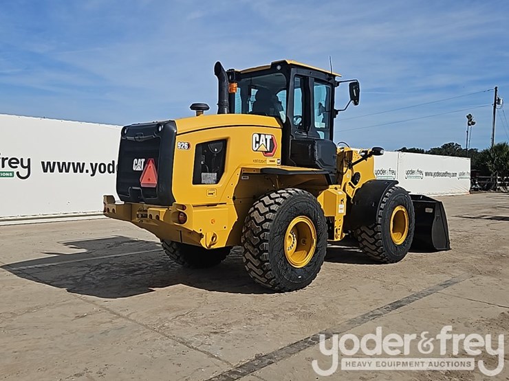 2026-caterpillar-926-image-5