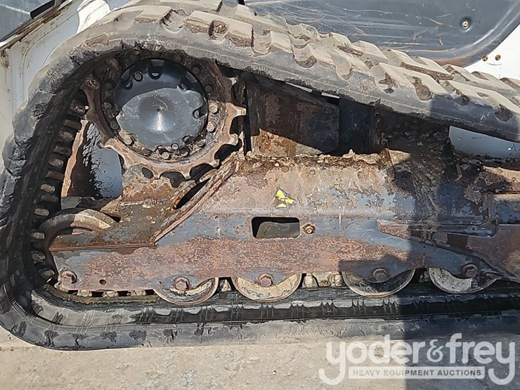 2021-bobcat-t76-image-9