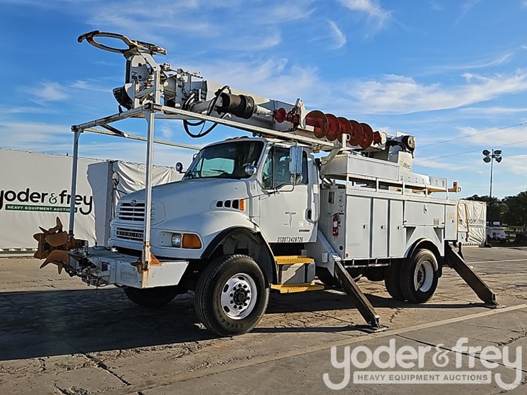 2009-sterling-acterra-image-5