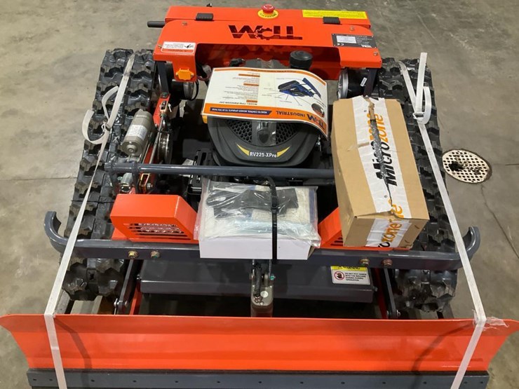 #1250-•-tpm,-rm900sb-24v-mower-image-1