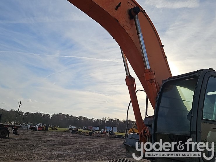 2006-hitachi-zx350-lc-3-image-19