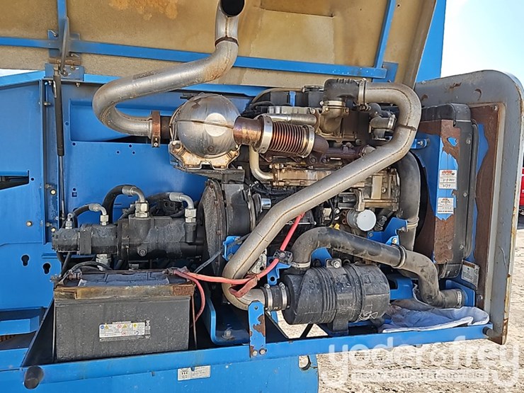 2015-genie-s40-image-21