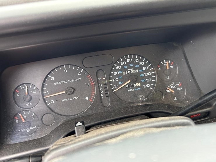 1996-dodge-2500-image-11