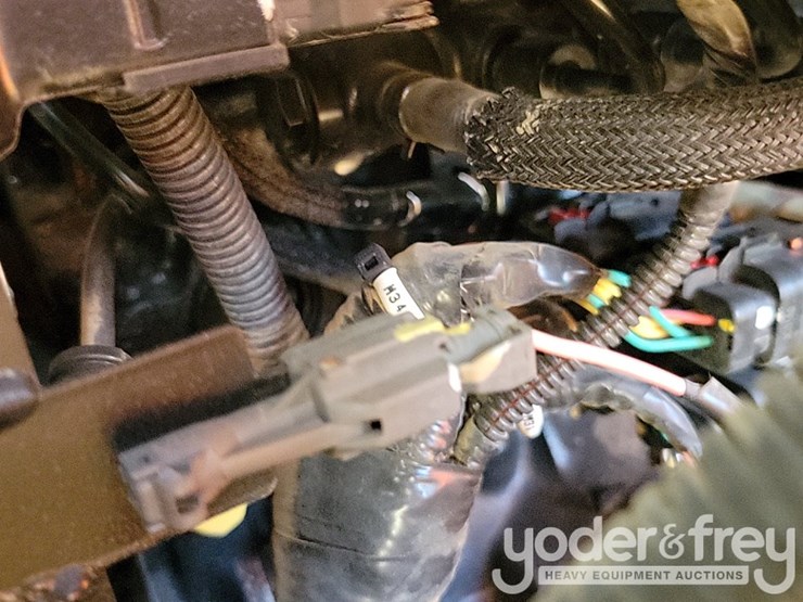 2024-komatsu-pc55mr-image-41