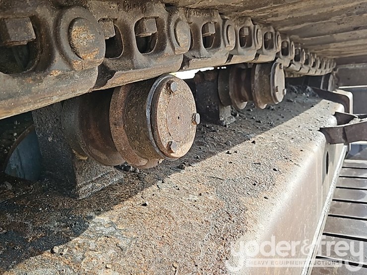 2016-komatsu-pc360-lc-11-image-21