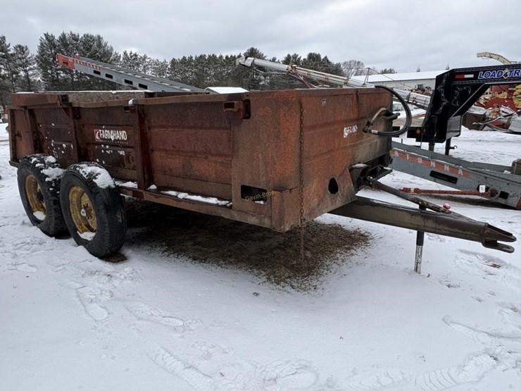 farmhand-manure-spreader-image-3